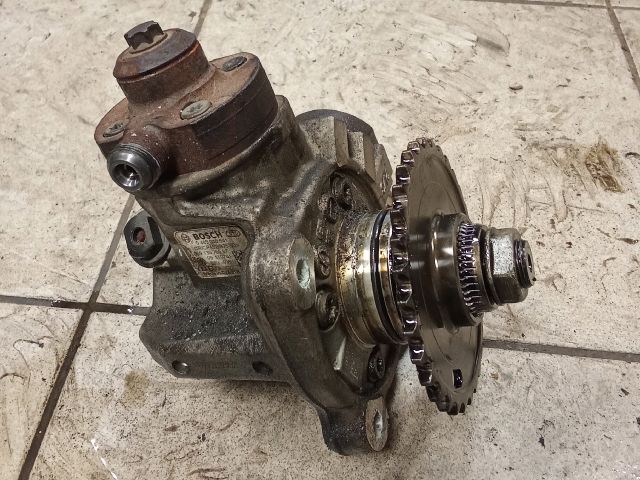 bontott AUDI A6 C7 Nagynyomású Szivattyú