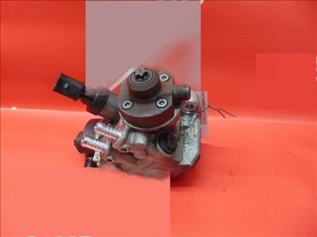 bontott AUDI A6 C7 Adagoló