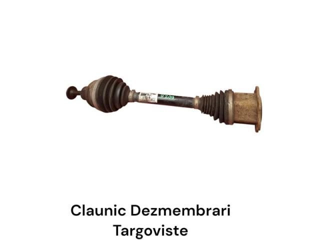 bontott AUDI A6 C7 Bal Féltengely