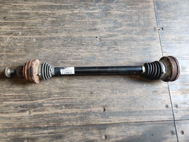 bontott AUDI A6 C7 Bal hátsó Féltengely