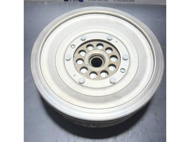 bontott AUDI A6 C7 Fogaskoszorú