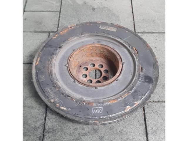 bontott AUDI A6 C7 Főtengely Szíjtárcsa