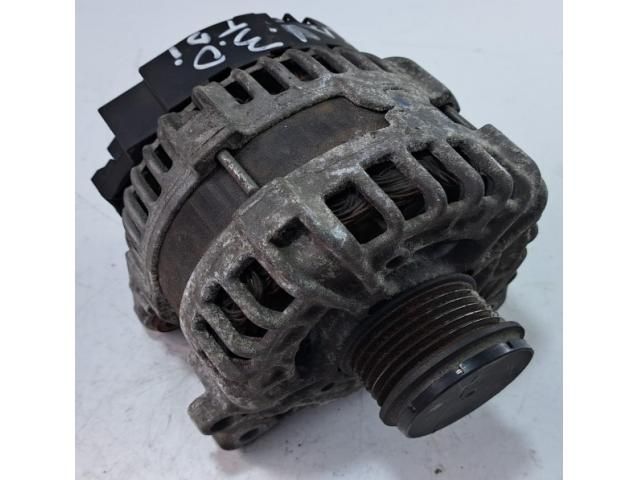 bontott AUDI A6 C7 Generátor