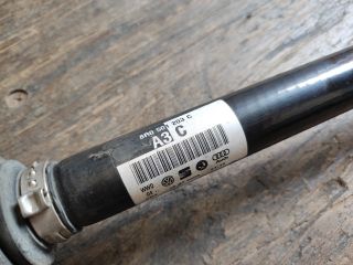 bontott AUDI A6 C7 Jobb hátsó Féltengely