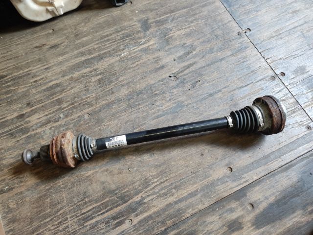 bontott AUDI A6 C7 Jobb hátsó Féltengely