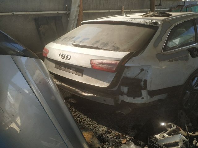 bontott AUDI A6 C7 Jobb hátsó Rugó
