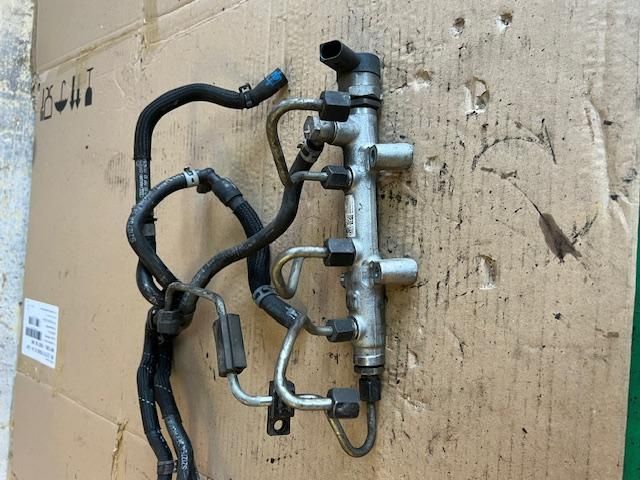 bontott AUDI A6 C7 Közösnyomócső