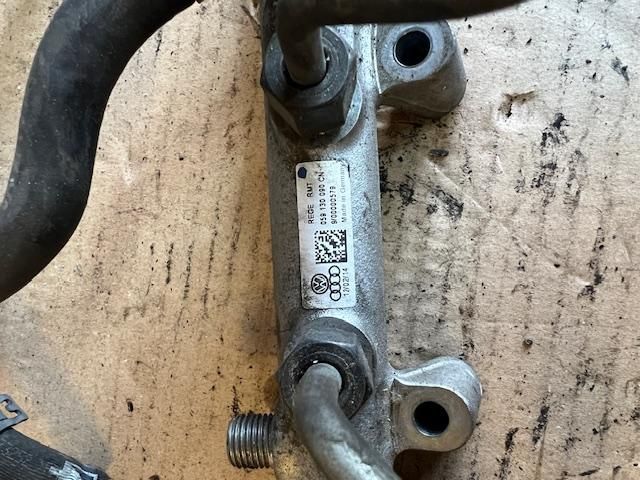 bontott AUDI A6 C7 Közösnyomócső