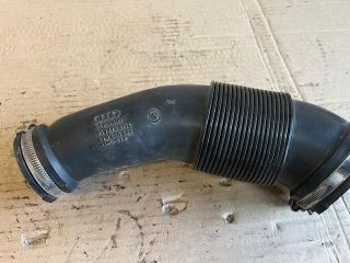 bontott AUDI A6 C7 Légbeömlő Cső