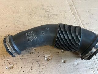 bontott AUDI A6 C7 Légbeömlő Cső