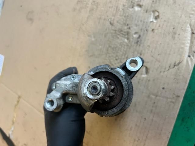 bontott AUDI A6 C7 Önindító