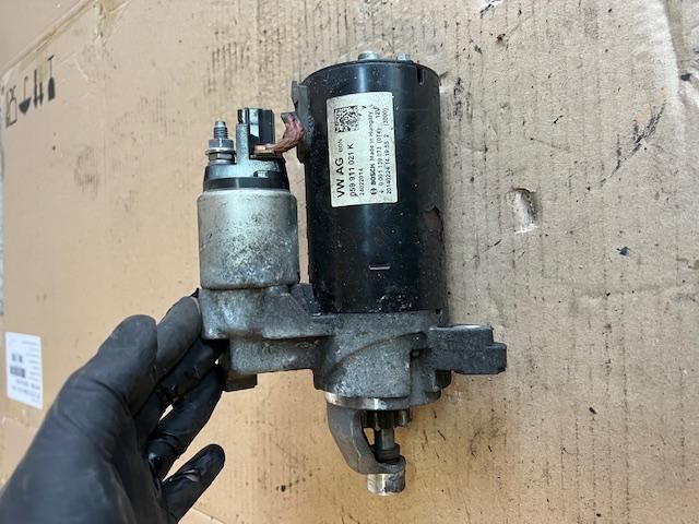 bontott AUDI A6 C7 Önindító