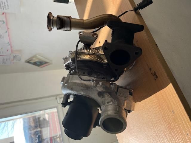 bontott AUDI A6 C7 Turbó