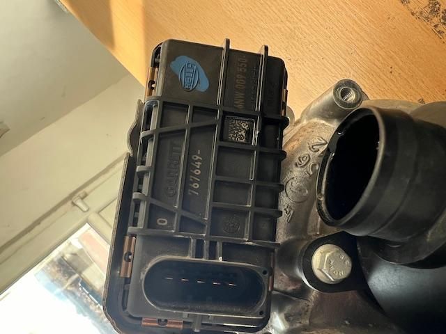 bontott AUDI A6 C7 Turbó