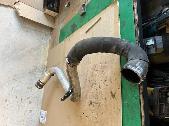 bontott AUDI A6 C7 Turbócső