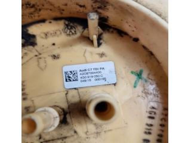 bontott AUDI A6 C7 Üzemanyag Szivattyú