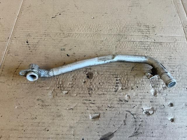 bontott AUDI A6 C7 Vízcső