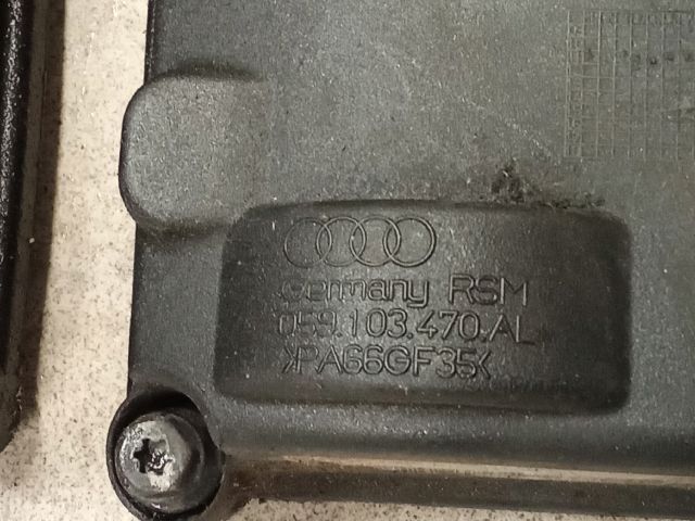 bontott AUDI A6 C7 Szelepfedél