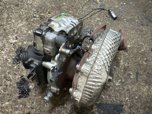 bontott AUDI A6 C7 Turbó