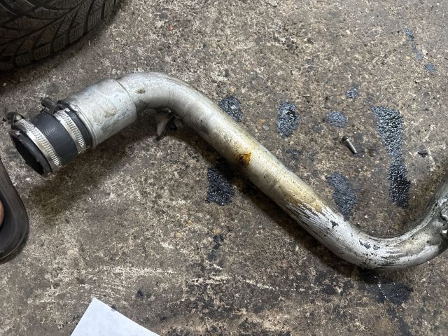 bontott AUDI A6 C7 Turbócső