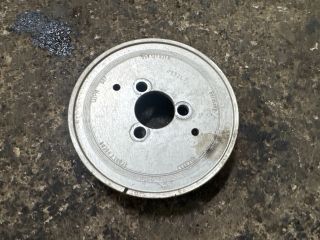 bontott AUDI A6 C7 Vízpumpa Szíjtárcsa