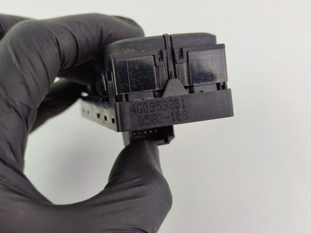 bontott AUDI A6 C7 Ablakemelő Kapcsoló Négyes / Kettes