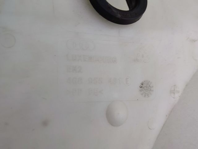 bontott AUDI A6 C7 Ablakmosó Tartály