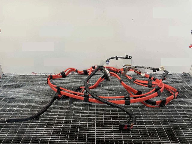 bontott AUDI A6 C7 Akkumulátor Saru