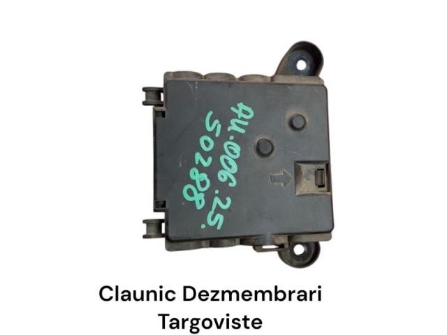 bontott AUDI A6 C7 Akkumulátor Vezérlő Panel