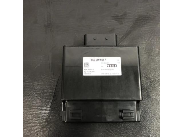 bontott AUDI A6 C7 Akkumulátor Vezérlő Panel