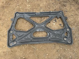 bontott AUDI A6 C7 Alsó Kereszttartó