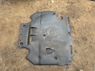 bontott AUDI A6 C7 Alsó Motorburkolat