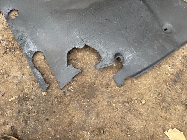 bontott AUDI A6 C7 Alsó Motorburkolat