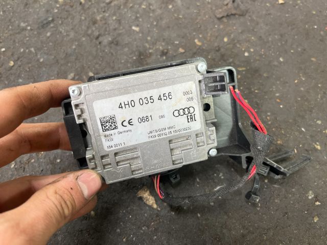 bontott AUDI A6 C7 Antenna Erősítő