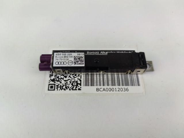 bontott AUDI A6 C7 Antenna Erősítő