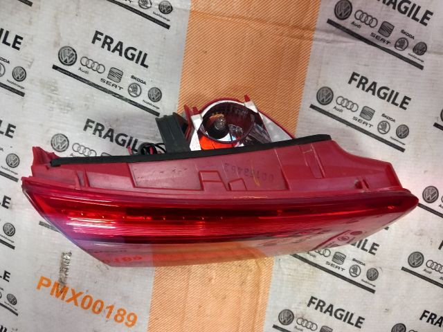 bontott AUDI A6 C7 Bal Belső Hátsó Lámpa