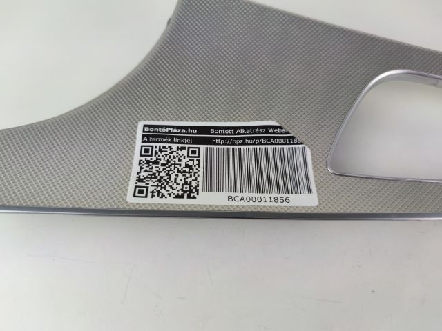 bontott AUDI A6 C7 Bal első Ajtó Díszléc