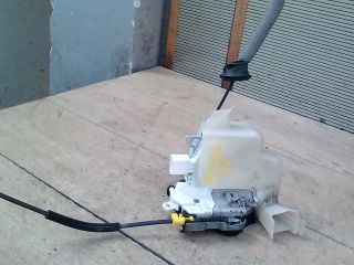 bontott AUDI A6 C7 Bal első Ajtózár