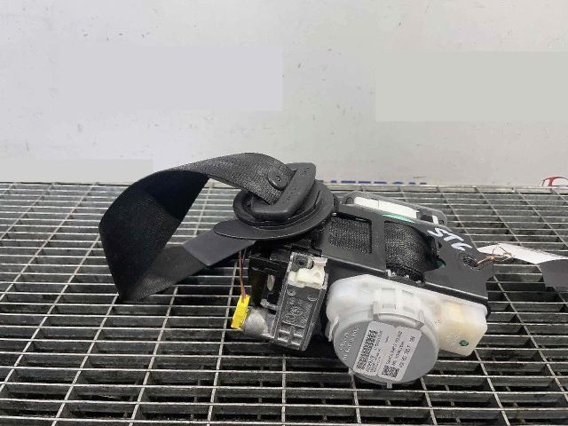 bontott AUDI A6 C7 Bal első Biztonsági Öv