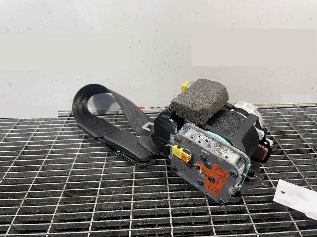 bontott AUDI A6 C7 Bal első Biztonsági Öv