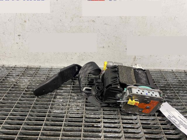 bontott AUDI A6 C7 Bal első Biztonsági Öv