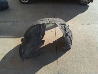 bontott AUDI A6 C7 Bal első Dobbetét (Kerékjárati, Műanyag)