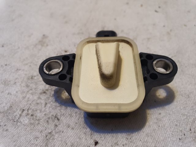 bontott AUDI A6 C7 Bal első Oldal Ütközés Érzékelő