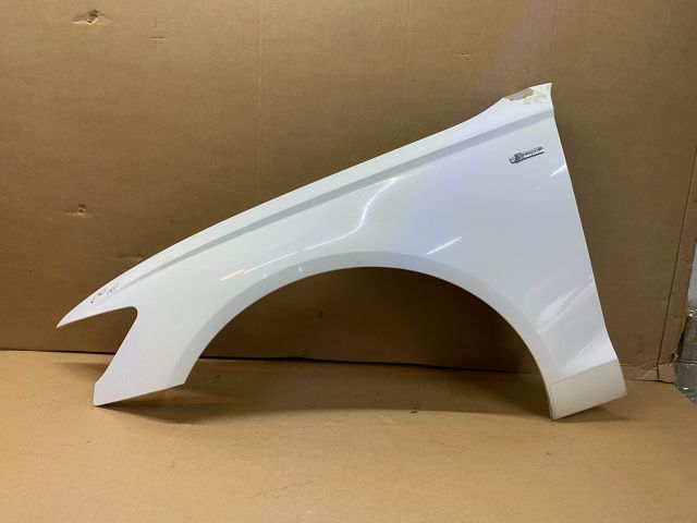 bontott AUDI A6 C7 Bal első Sárvédő