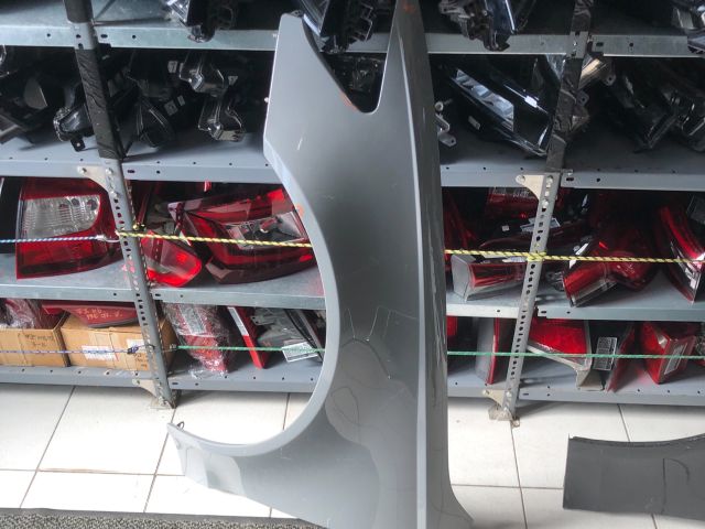 bontott AUDI A6 C7 Bal első Sárvédő