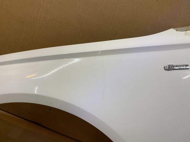 bontott AUDI A6 C7 Bal első Sárvédő