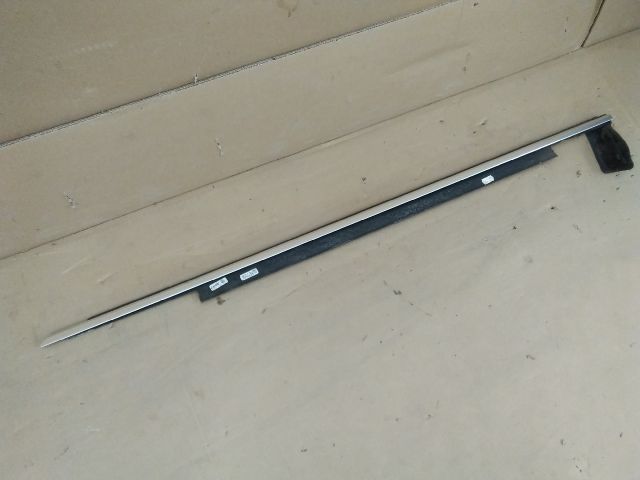 bontott AUDI A6 C7 Bal első Vízlehúzó Gumicsík