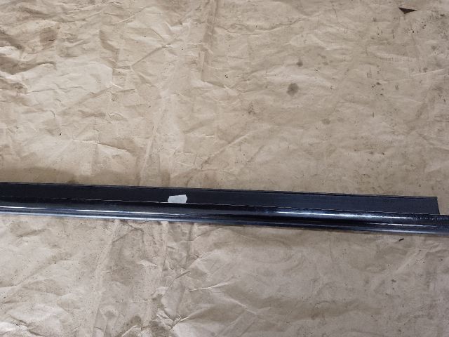 bontott AUDI A6 C7 Bal első Vízlehúzó Gumicsík