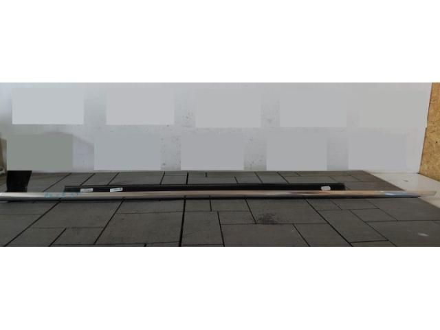 bontott AUDI A6 C7 Bal első Vízlehúzó Gumicsík