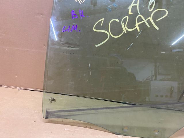 bontott AUDI A6 C7 Bal hátsó Ablak